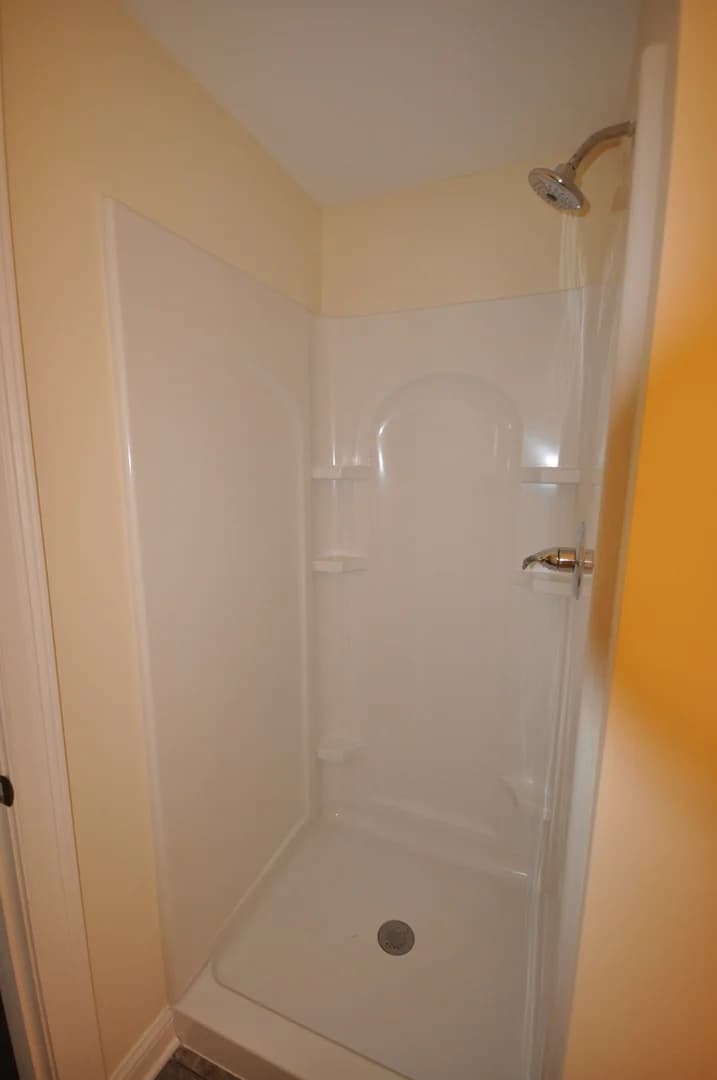 Lexington apartments for rent - Property image - 860 South Broadway - 2