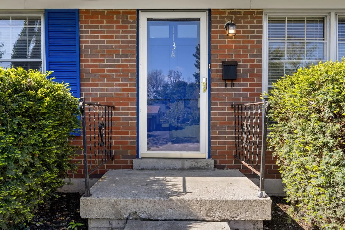 Lexington apartments for rent - Property image - 1138 Gainesway Drive - 3