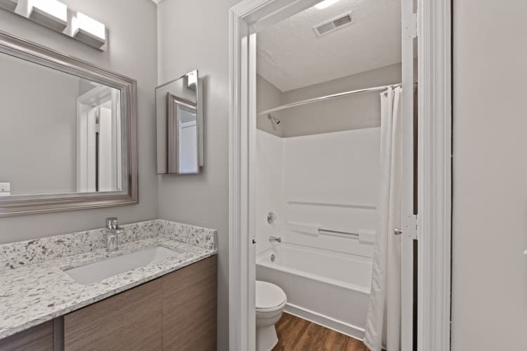 Lexington apartments for rent - image - Patchen Oaks Apartments - Large Bathrooms with Additional Vanities