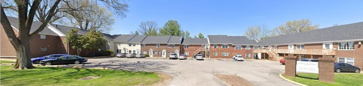 Lexington apartments for rent - Property image - Huntley Ridge East - 2
