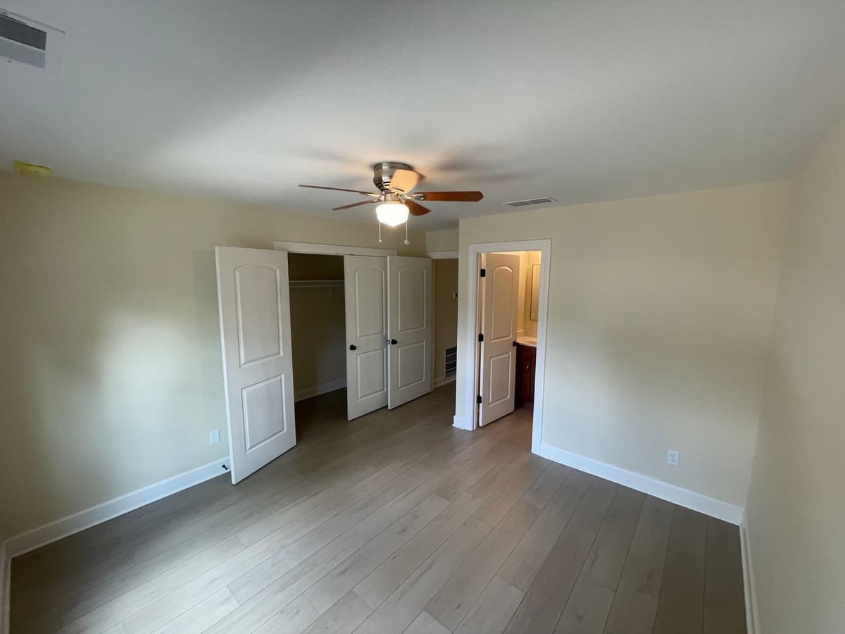 Lexington apartments for rent - Property image - 1572 Heron Lane - 3