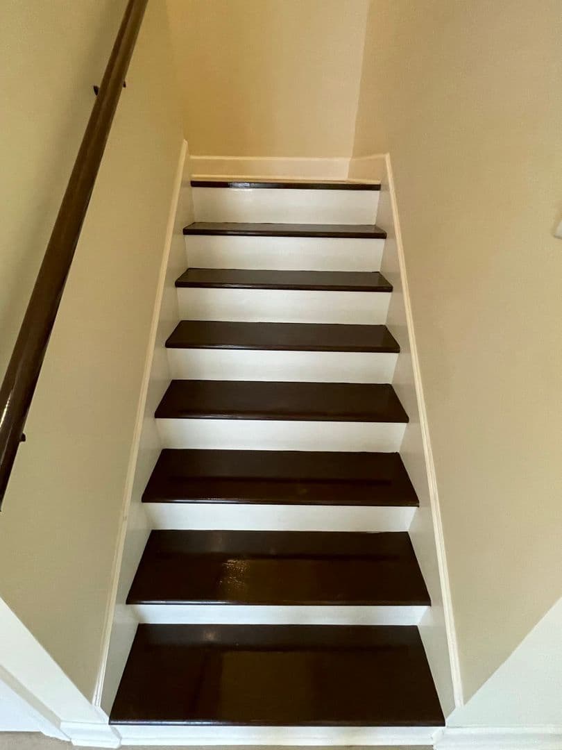 Lexington apartments for rent - Property image - 1570 Bluebird Ln - 3