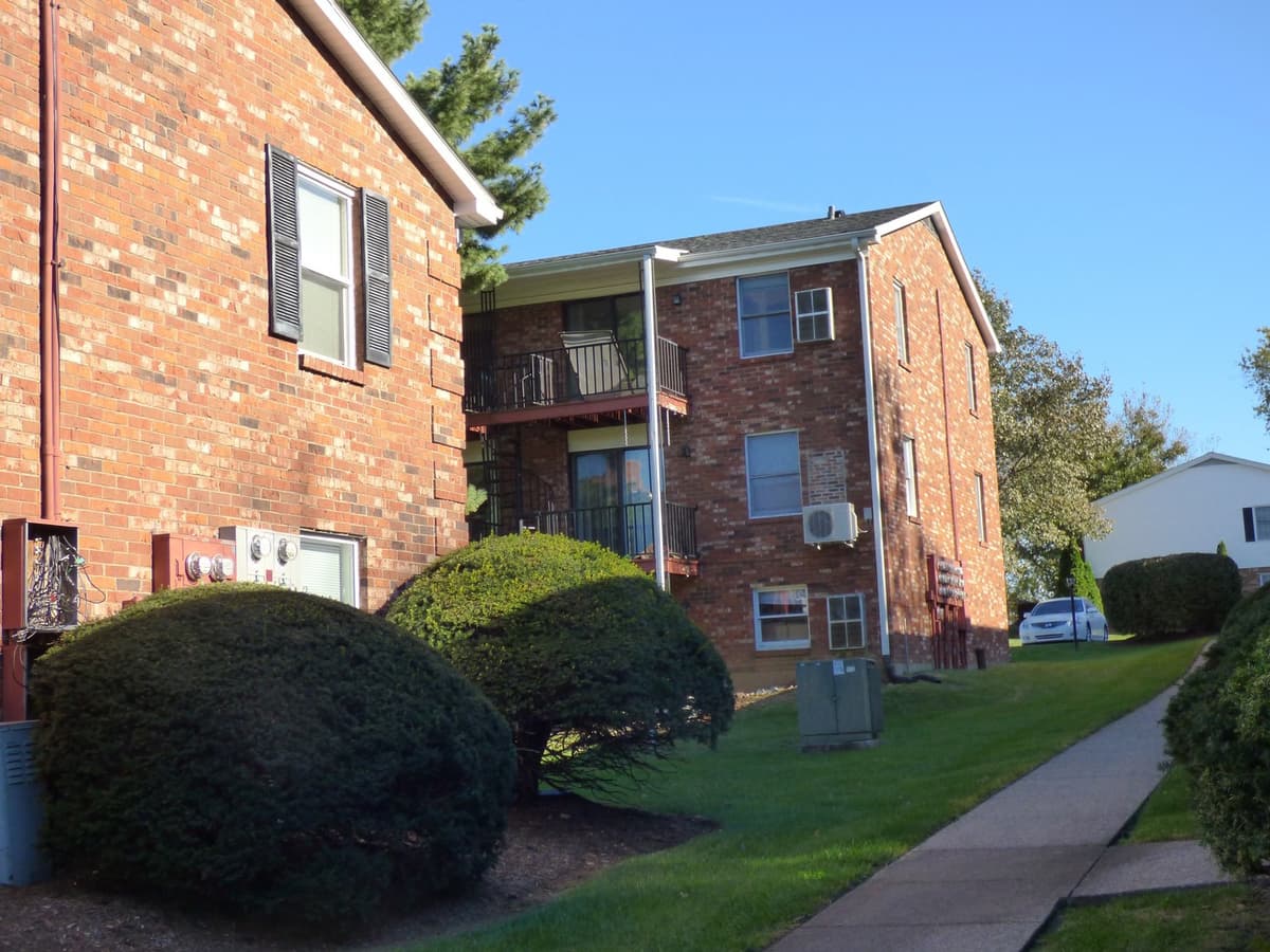 Lexington apartments for rent - Property image - 150 Northland Dr. - 11 - 3