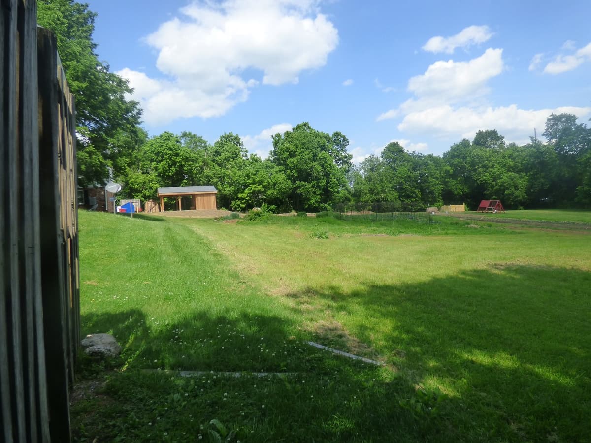 Lexington apartments for rent - image - large (3).jpg