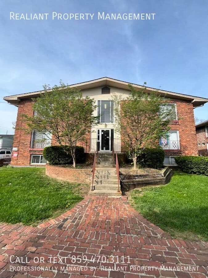Lexington apartments for rent - Property image - 1708 Jennifer Road - 2