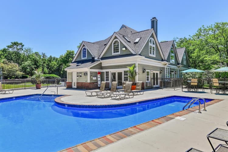Lexington apartments for rent - image - Patchen Oaks Apartments - Sparkling Pool with Sundeck