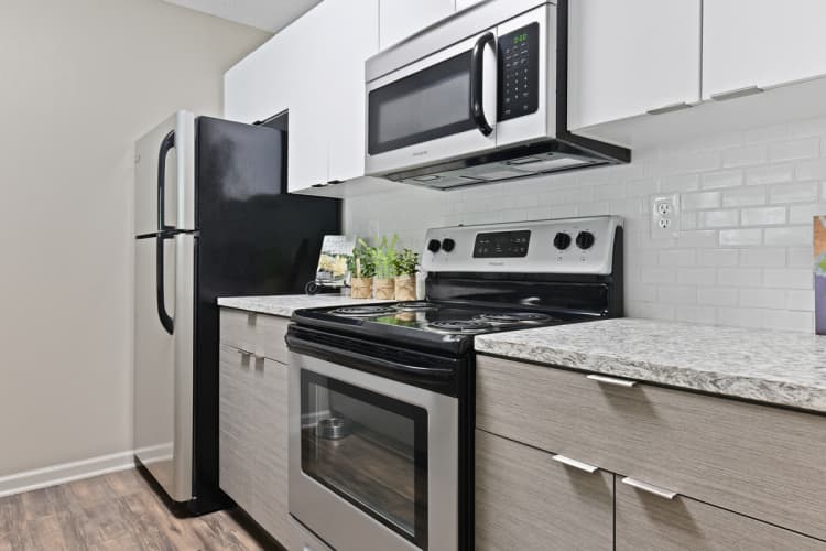 Lexington apartments for rent - image - Patchen Oaks Apartments - Updated Kitchens with Stainless Steel Appliances