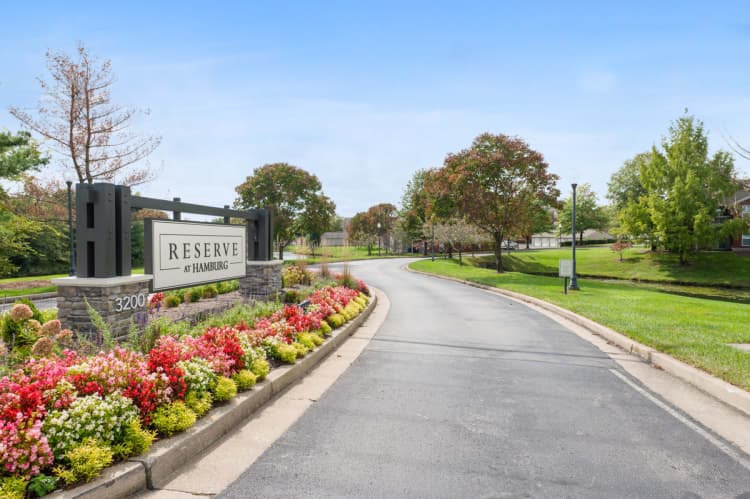 Lexington apartments for rent - image - 15808258