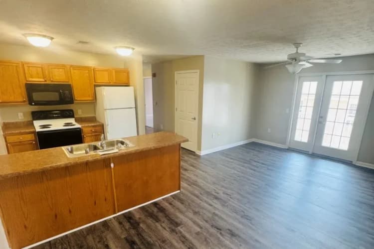 Lexington apartments for rent - image - imgi_4_IMG_8290_ltbwhx_n86h21.webp