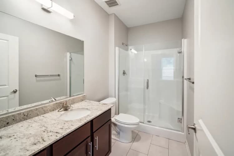 Lexington apartments for rent - image - imgi_19_750_Ward_Dr_20231003_039_a3iwag_aa4cbn.webp