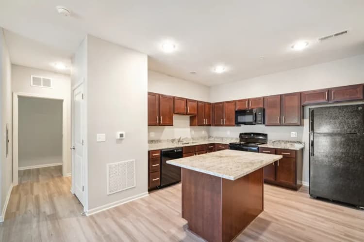 Lexington apartments for rent - image - imgi_9_750_Ward_Dr_20231003_026_hr1j2c_fmuy49.webp