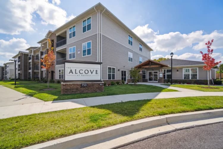 Lexington apartments for rent - image - imgi_28_750_Ward_Dr_20231003_022_amtxbj_qyoyvw.webp