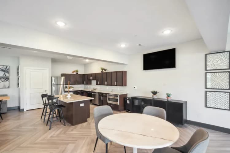 Lexington apartments for rent - image - imgi_41_750_Ward_Dr_20231003_013_zkhk2p_btodrb.webp