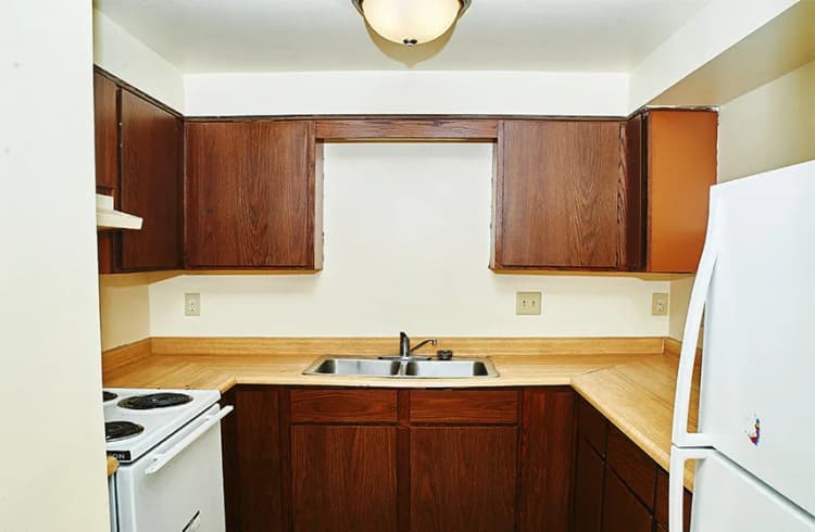 Lexington apartments for rent - image - kitchen_web.webp