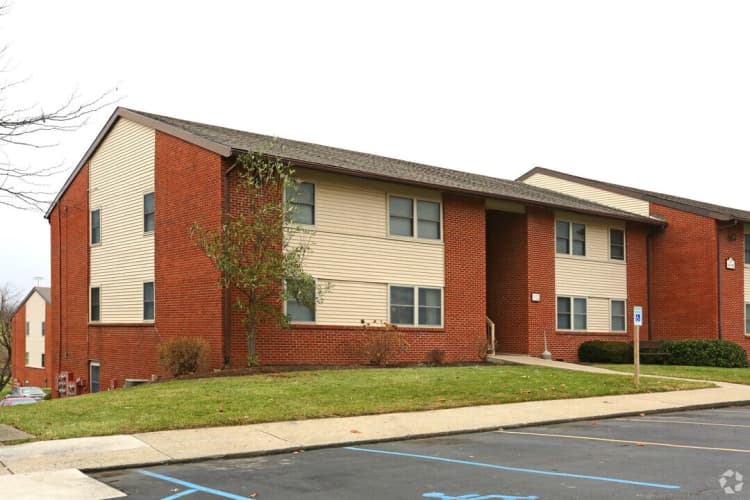 Lexington apartments for rent - image - gainesway-village-apartments-lexington-ky-primary-photo.jpg