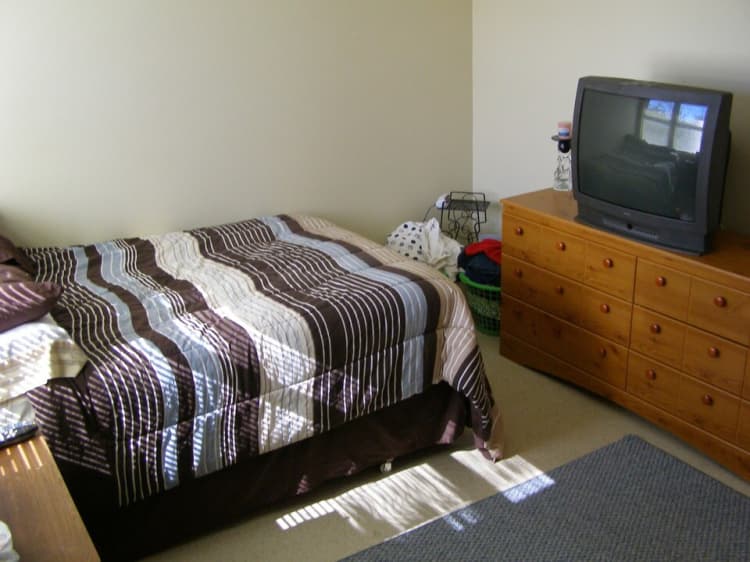 Lexington apartments for rent - image - walnut-hill-apartments-lexington-ky-building-photo (6).jpg