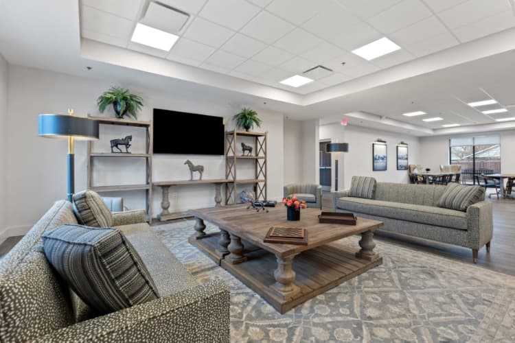 Lexington apartments for rent - image - Christian-Towers-2.jpg