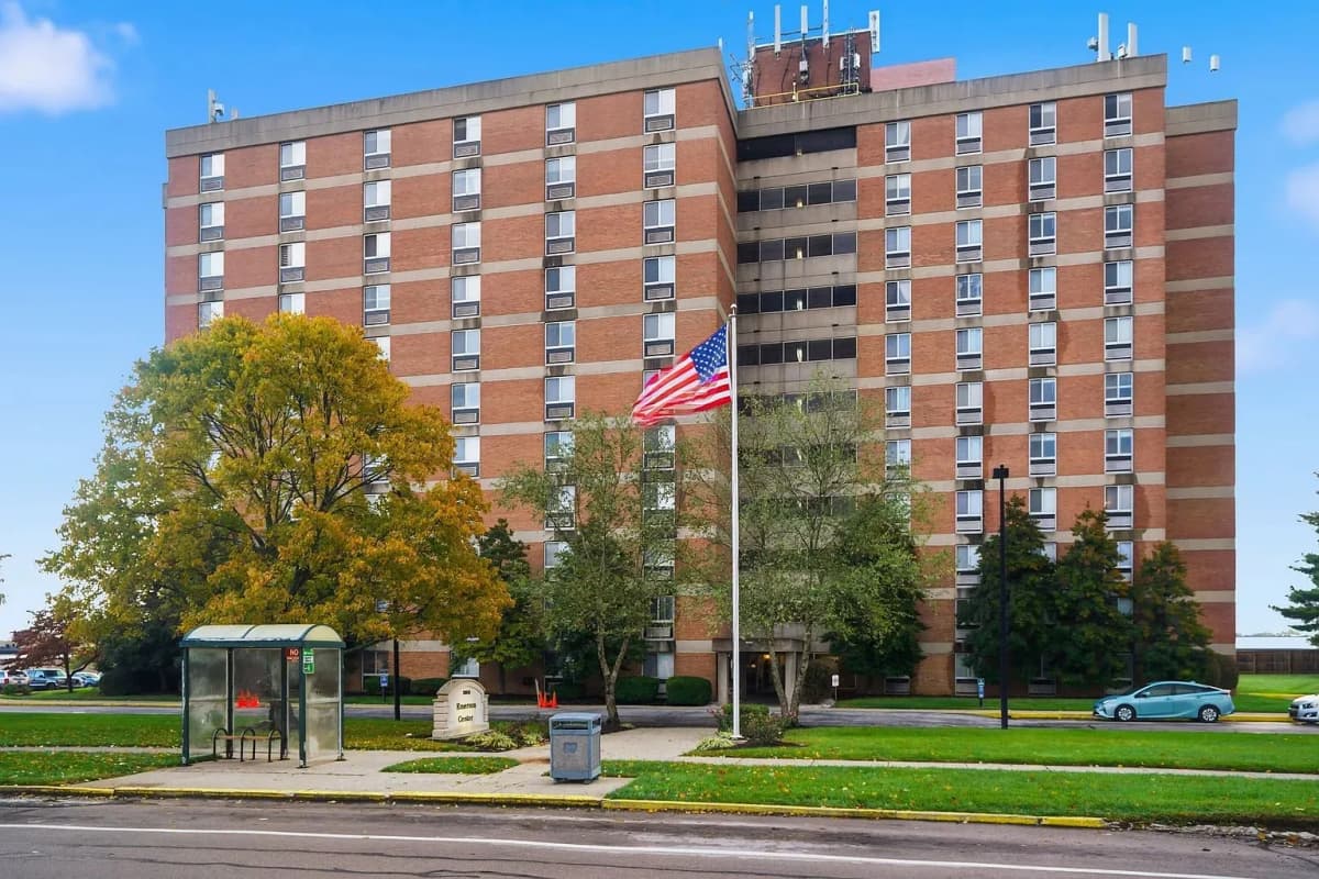 Lexington apartments for rent - image - 4e5eb01b0000b1424f3f09d41a1779d1c-f508297433rd-w2048_h1536.webp