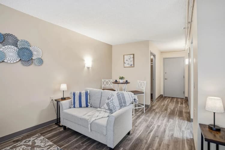 Lexington apartments for rent - image - 4e5eb01b0000b1424f3f09d41a1779d1c-f37271399rd-w2048_h1536.webp