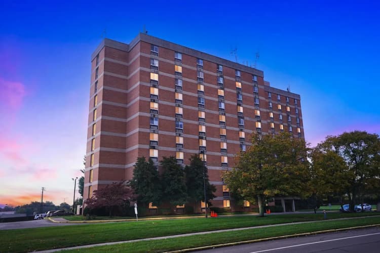 Lexington apartments for rent - image - 1280x960 (1).webp