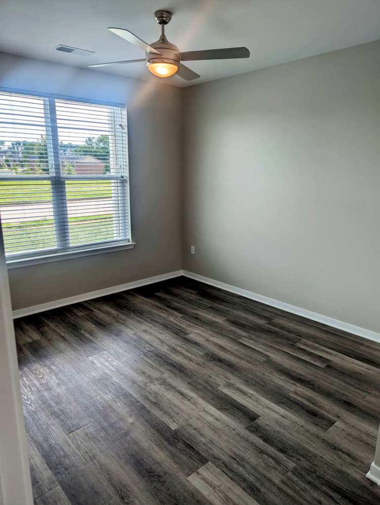 Lexington apartments for rent - image - imgi_30_bedroom+in+one+bedroom-1920w.webp