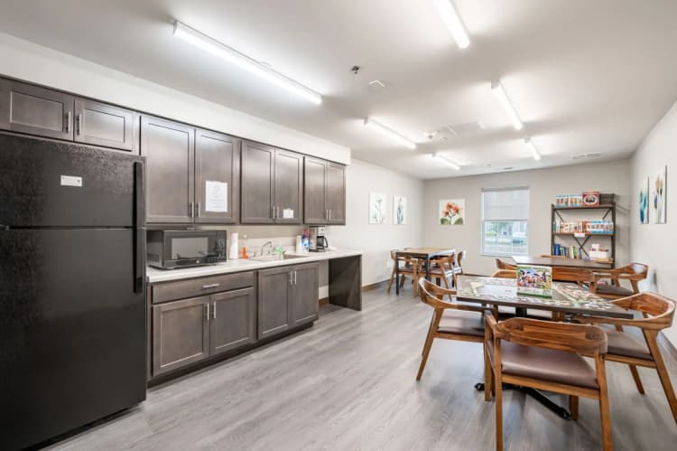 Lexington apartments for rent - image - imgi_14_Community+Room+-2880w.webp