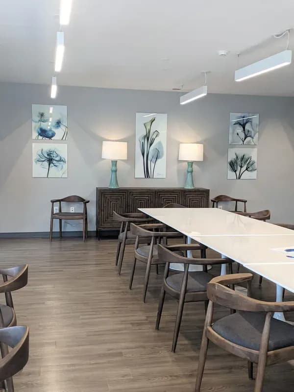 Lexington apartments for rent - image - imgi_19_community+room+3-800h.webp