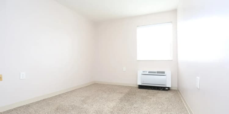 Lexington apartments for rent - image - Rose_Tower_Bedroom_ec5zrf.webp