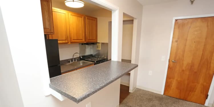 Lexington apartments for rent - image - Rose_Tower_Living_Area_fodidq.webp