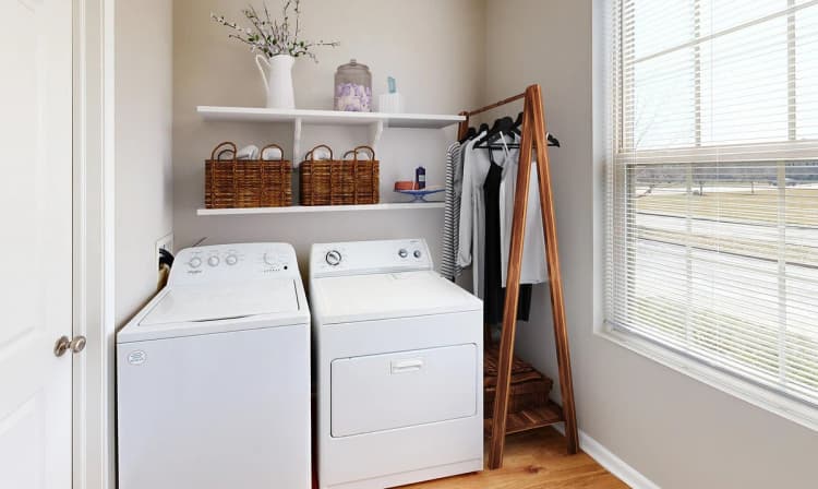Lexington apartments for rent - image - Laundry Room