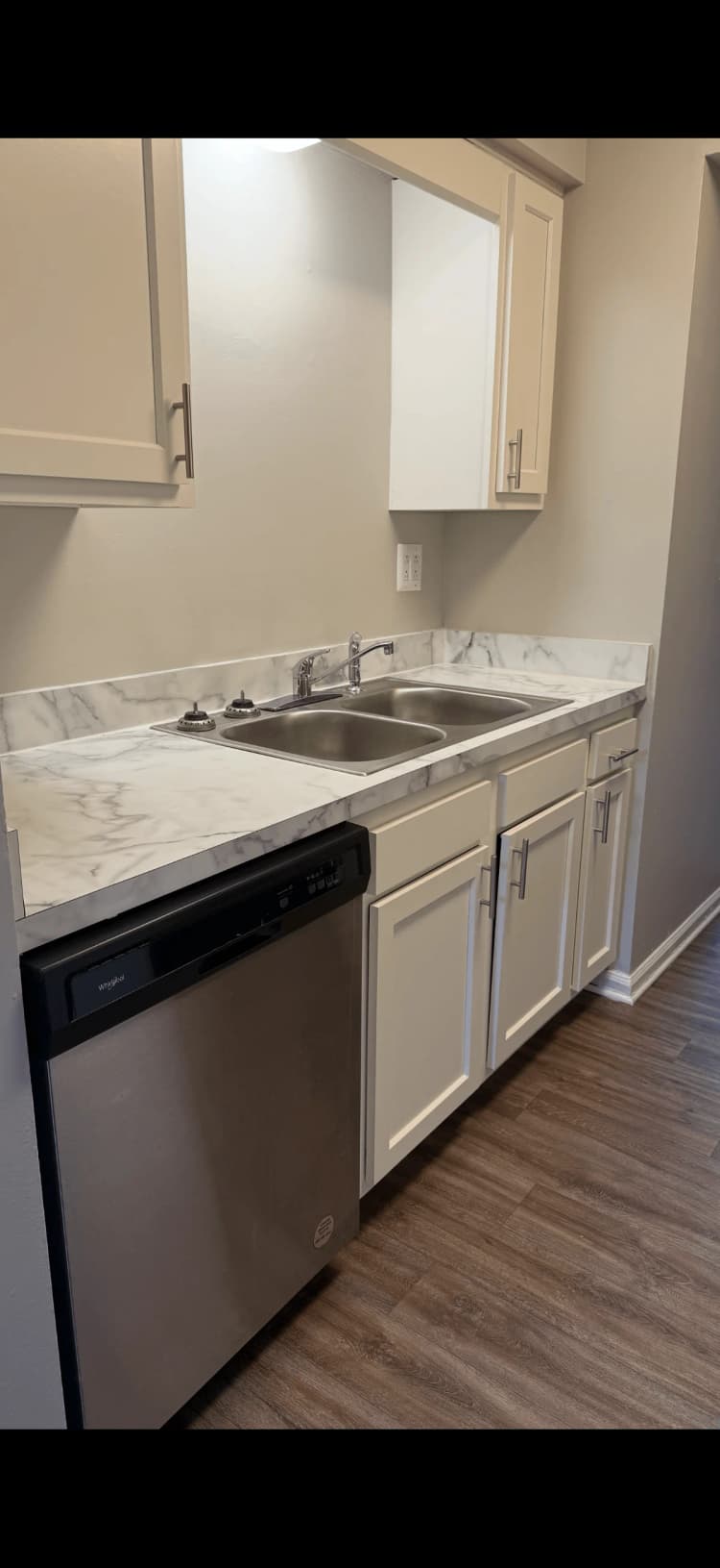 Lexington apartments for rent - image - yardi_image_1789454793245_5_32059228