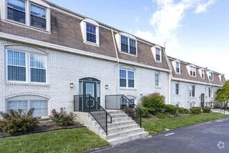 Lexington apartments for rent - image - yardi_image_1789454793245_50_18200293