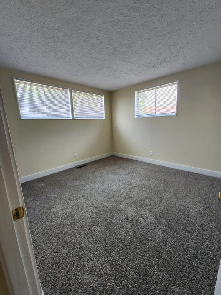 Lexington apartments for rent - image - yardi_image_1789454793245_10_18199932
