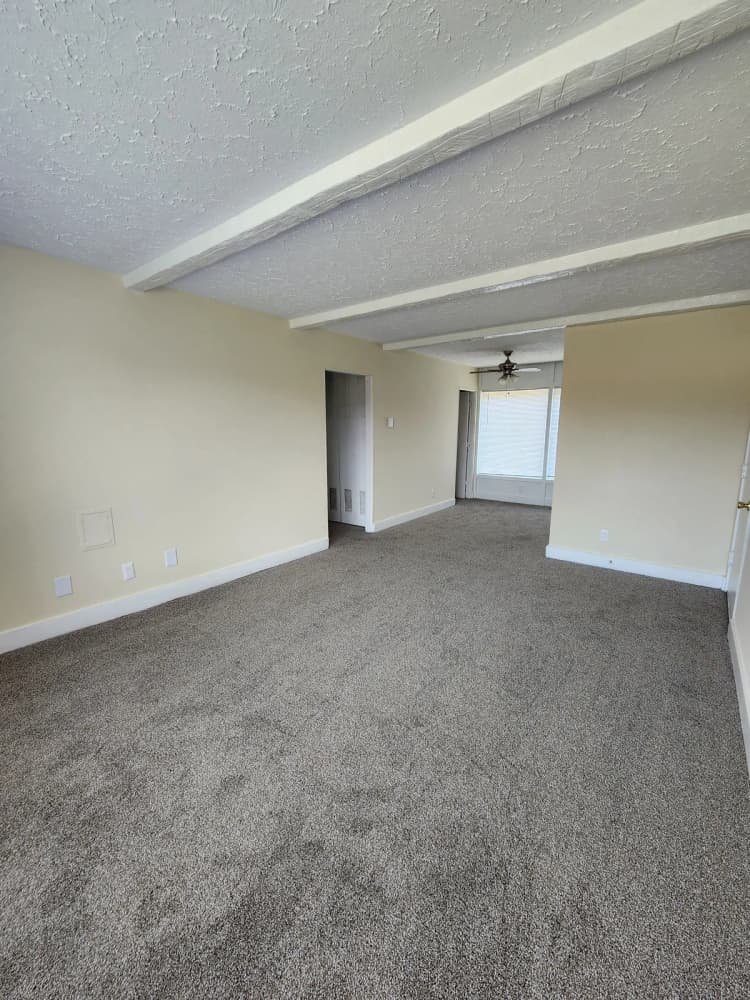 Lexington apartments for rent - image - yardi_image_1789454793245_48_18199927