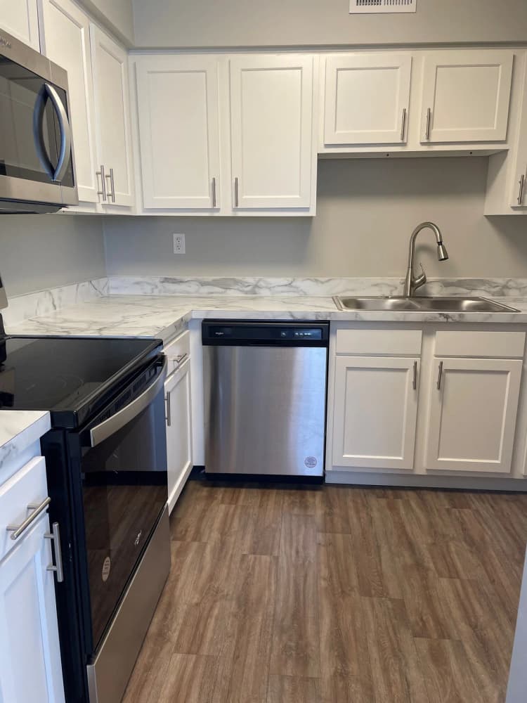 Lexington apartments for rent - image - yardi_image_1789454793245_2_18199915