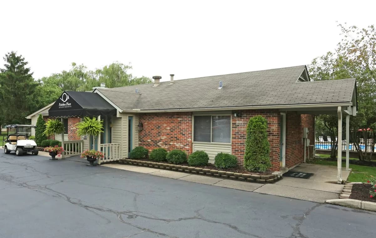 Lexington apartments for rent - Property image - Patchen Place - 1