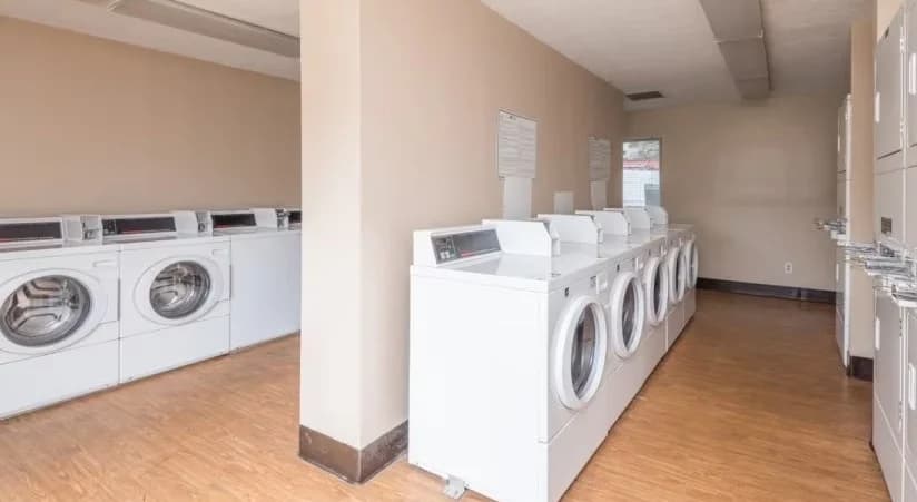 Lexington apartments for rent - Property image - Patchen Place - 3
