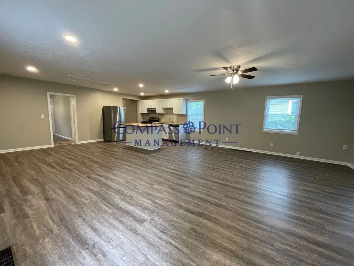 Lexington apartments for rent - Property image - 259 Lincoln Ave - 3