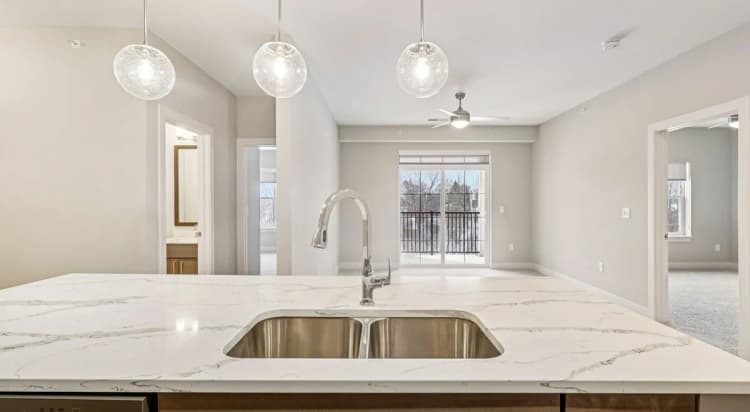 Lexington apartments for rent - image - 12-web-or-mls-939-Rosemary-Ave-Unit-312-S0502-012-48d27c8ea9a436acd377e8f032a380c0.jpg