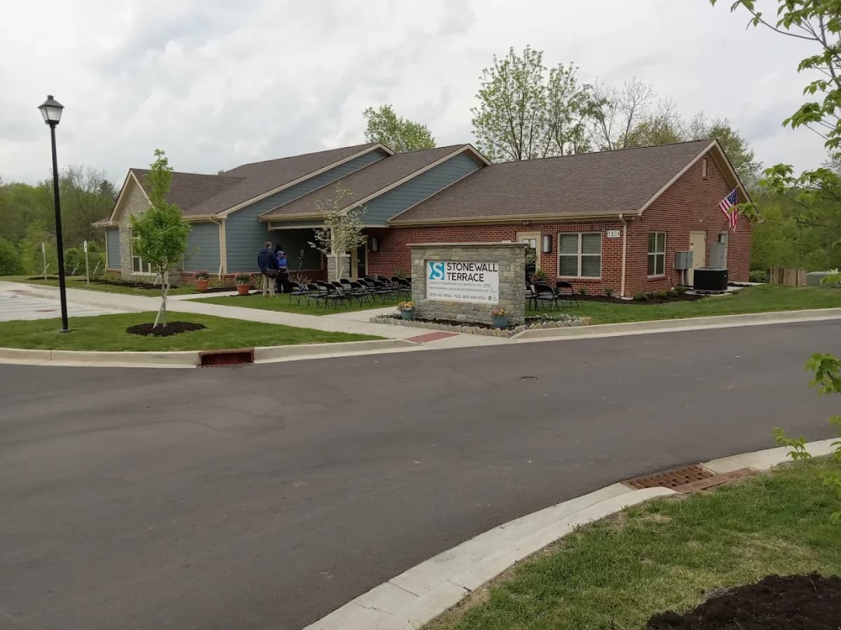 Lexington apartments for rent - image - Stonewall Terrace - Building 1.webp