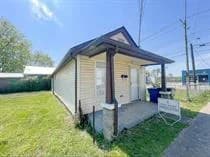 Lexington apartments for rent - Property image - 556 West Fifth Street - 2