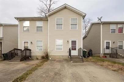 Lexington apartments for rent - Property image - 221 Mousas Way - 2