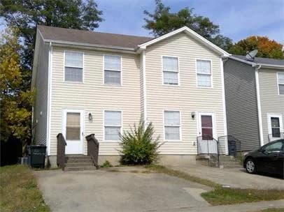 Lexington apartments for rent - Property image - 221 Mousas Way - 1
