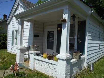 Lexington apartments for rent - Property image - 767 Maple Avenue - 3