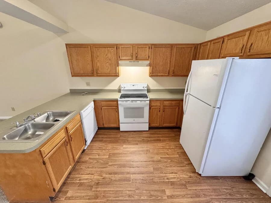Lexington apartments for rent - Property image - 649 Hugging Bear Drive - 3