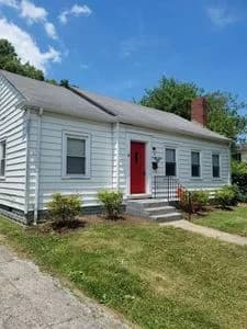 Lexington apartments for rent - Property image - 215 Medlock Road - 2