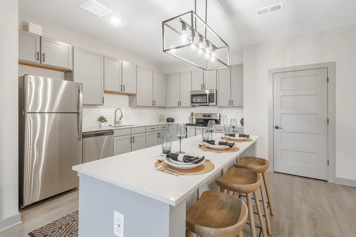 Lexington apartments for rent - image - modern kitchen