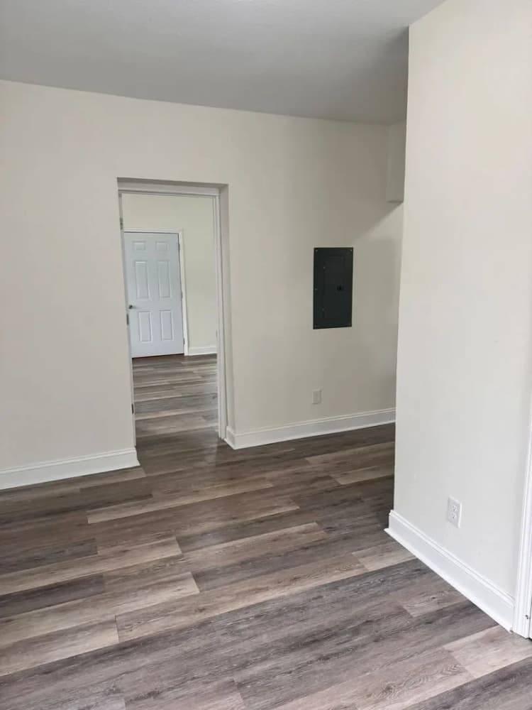 Lexington apartments for rent - image - imgi_24_large.webp