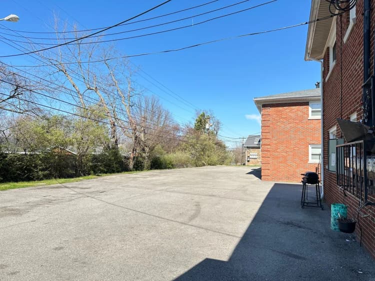 Lexington apartments for rent - image - image-18.jpg