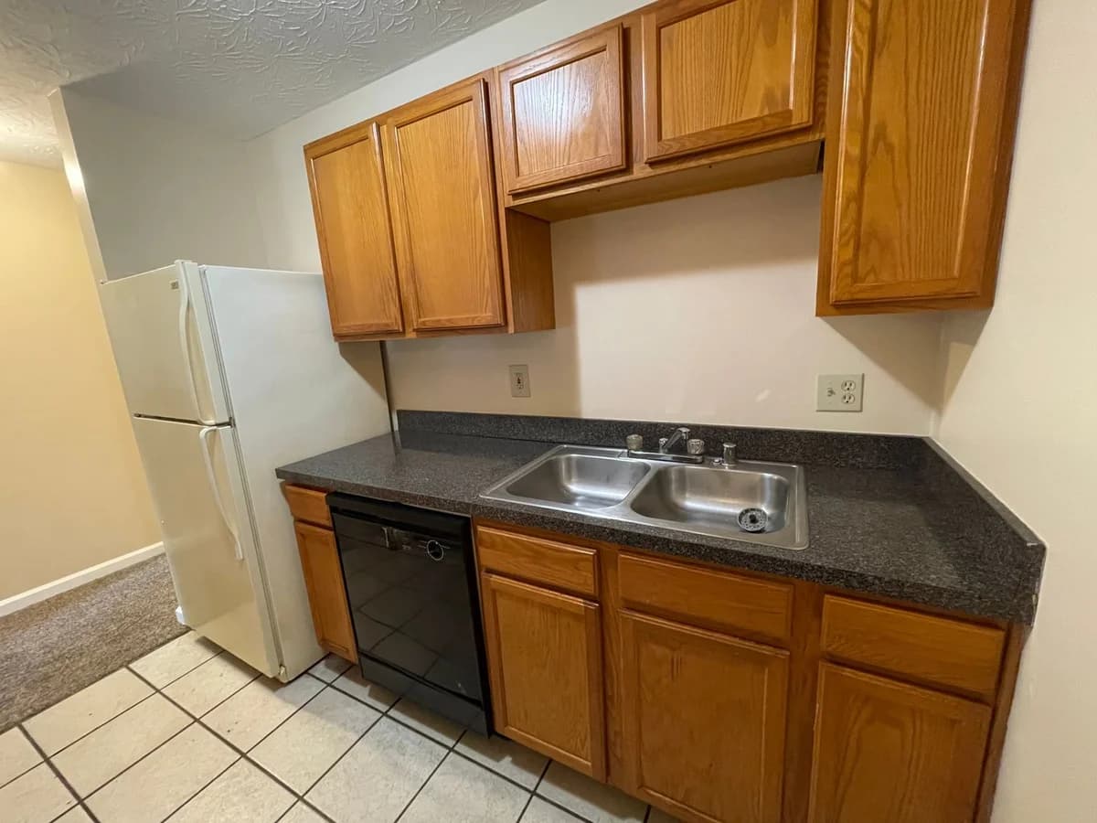 Lexington apartments for rent - Property image - 2841 Ryan Circle - 2